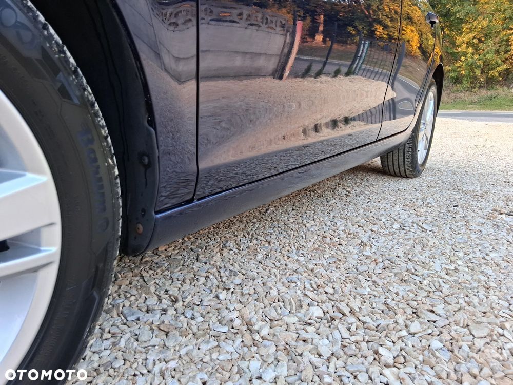 Volkswagen Golf 2.0 TDI DPF MATCH - 26