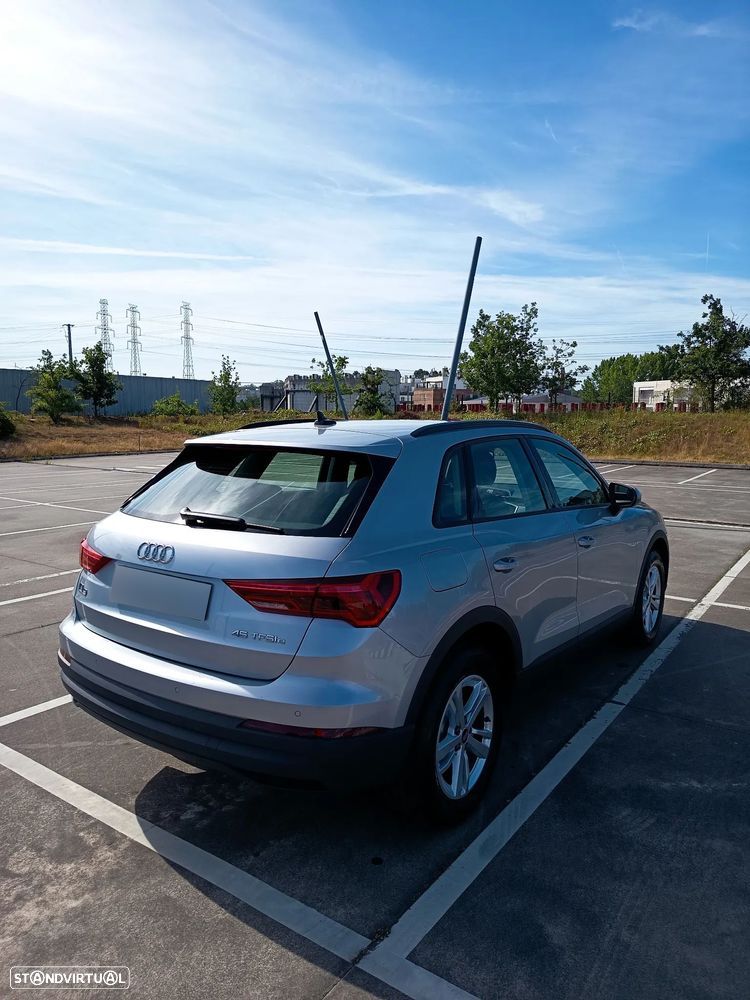 Audi Q3 45 TFSIe S tronic - 11