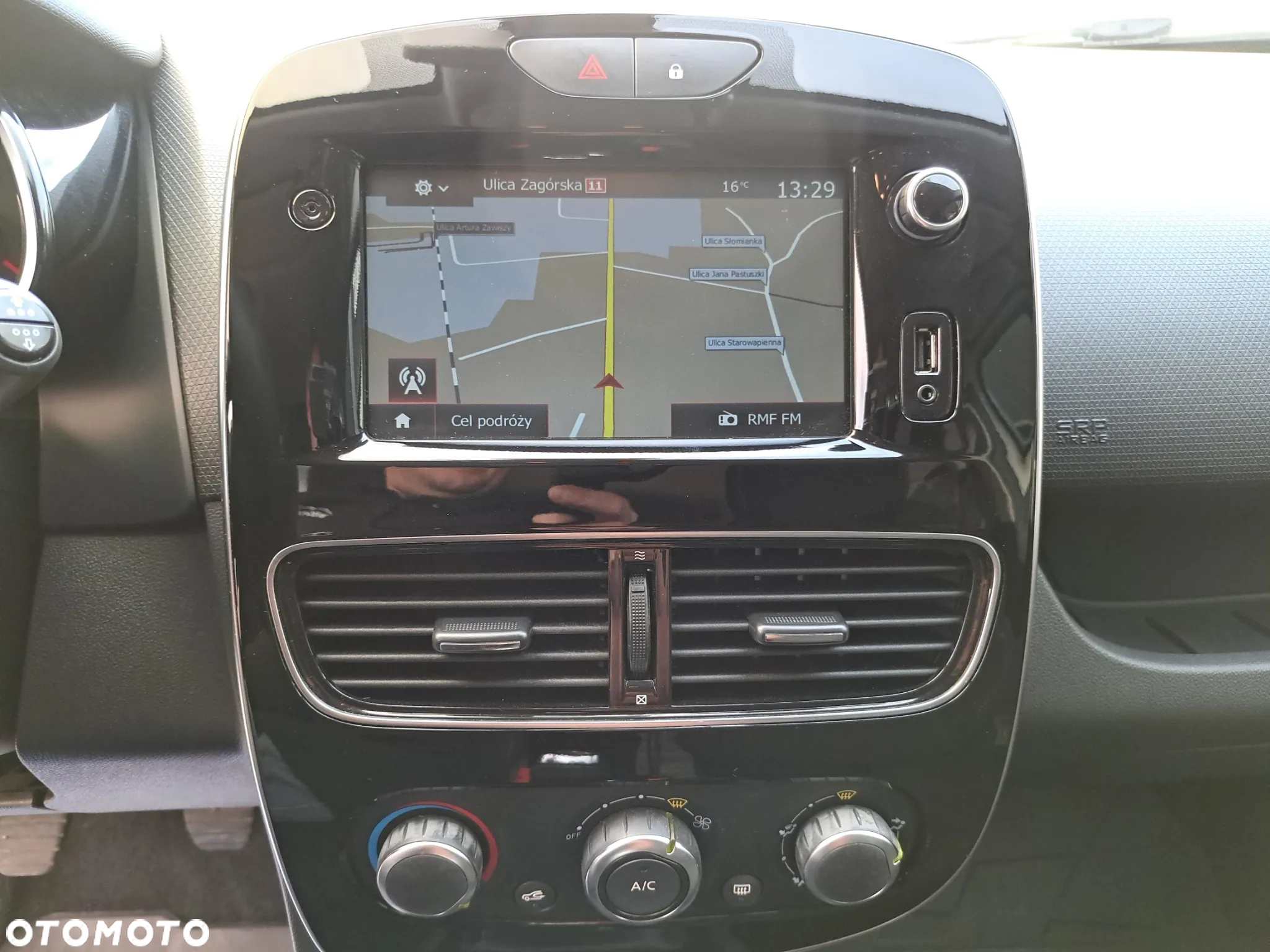 Renault Clio 1.5 dCi Energy Limited - 15