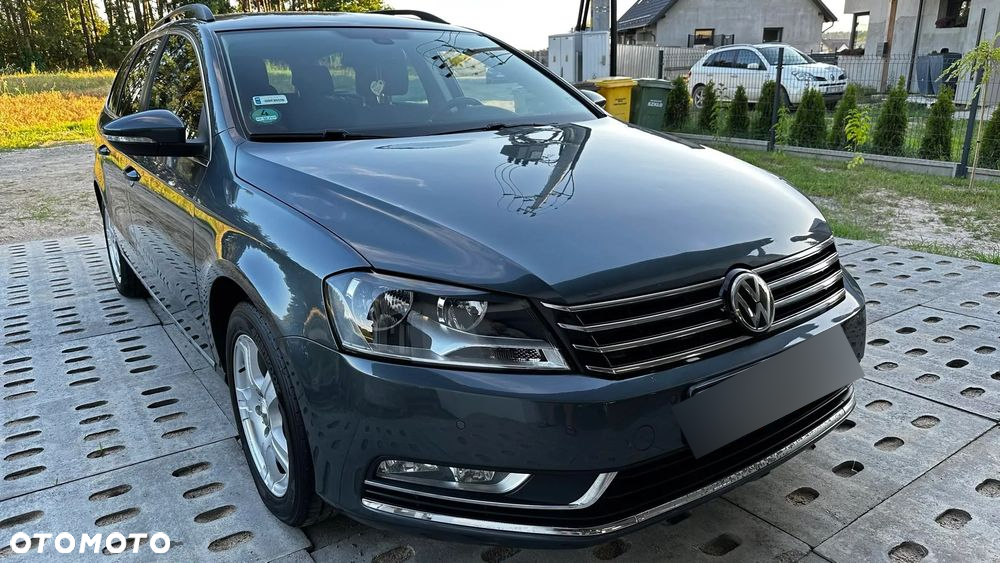 Volkswagen Passat - 2