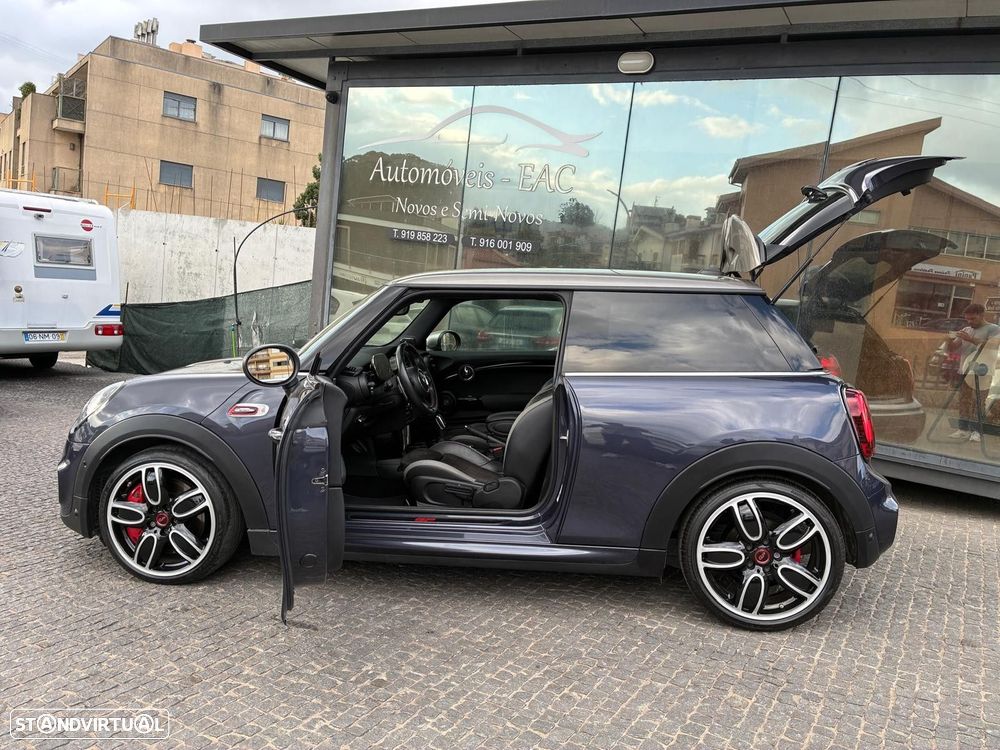 MINI 3 Portas John Cooper Works Auto Desportiva - 12