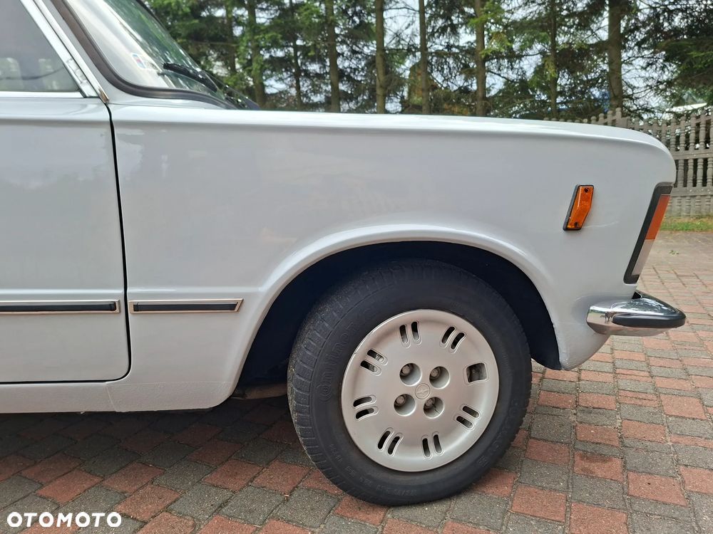 Fiat 125p - 12