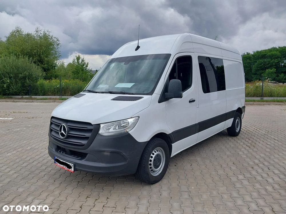 Mercedes-Benz Sprinter - 8