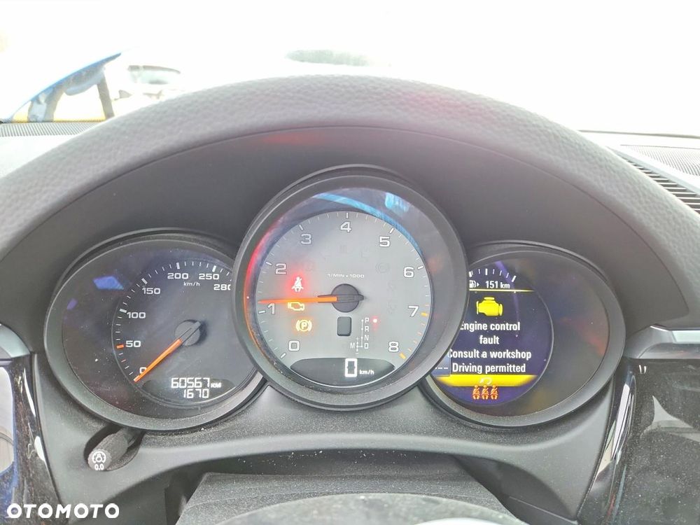 Porsche Macan S PDK - 11