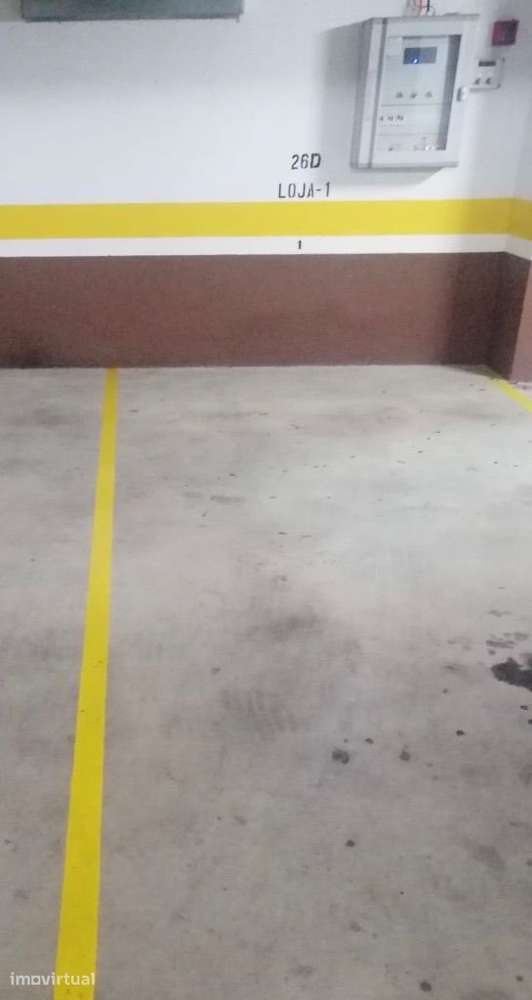 Estacionamento na Av Nações Unidas Lisboa - Junto ao Continente - Grande imagem: 3/3