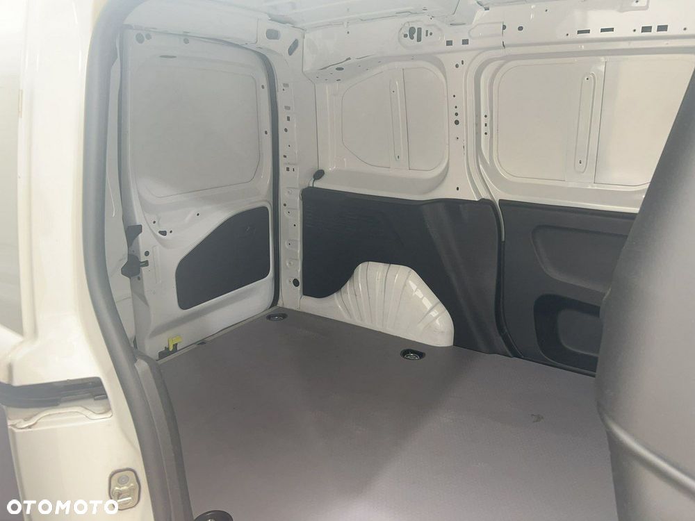 Toyota Proace City - 12
