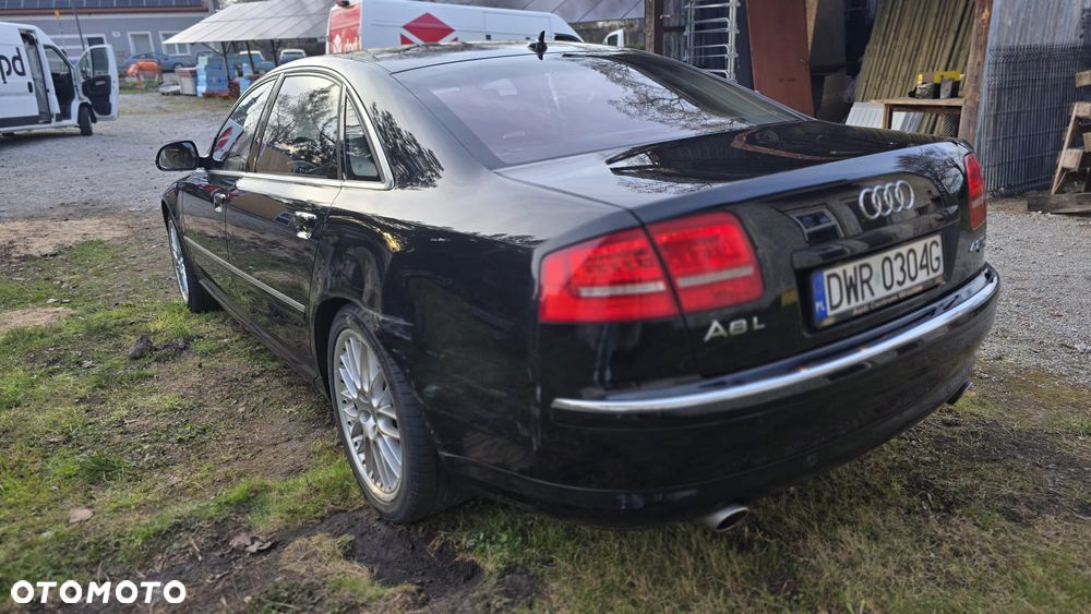 Audi A8 - 3