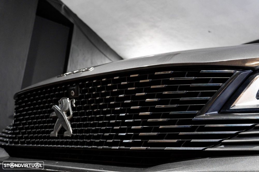 Peugeot 3008 1.5 BlueHDi GT - 42