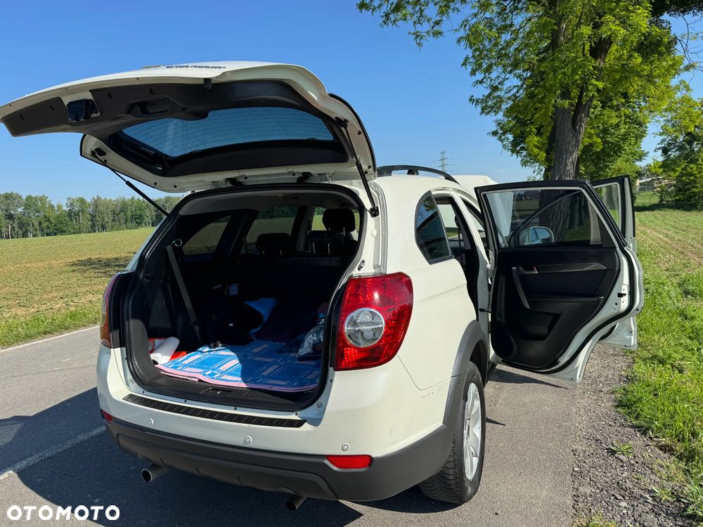 Chevrolet Captiva - 16