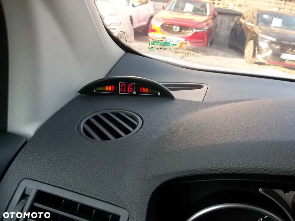 Ford Kuga 2.0 TDCi Titanium FWD - 13