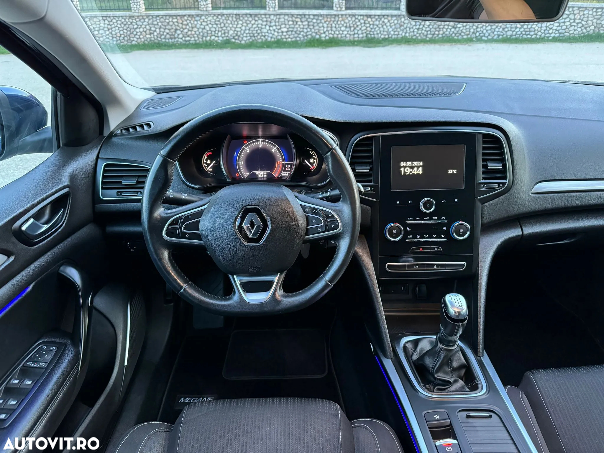 Renault Megane Estate 1.5 dCI Intens - 12
