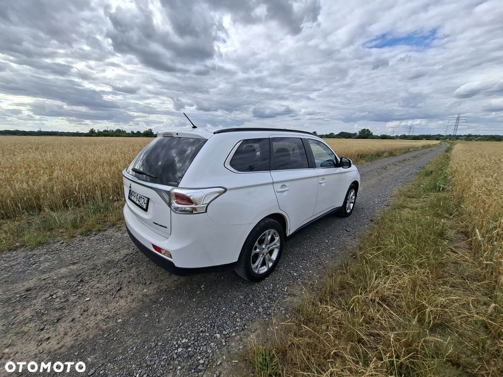 Mitsubishi Outlander 2.0 Intense CVT - 6