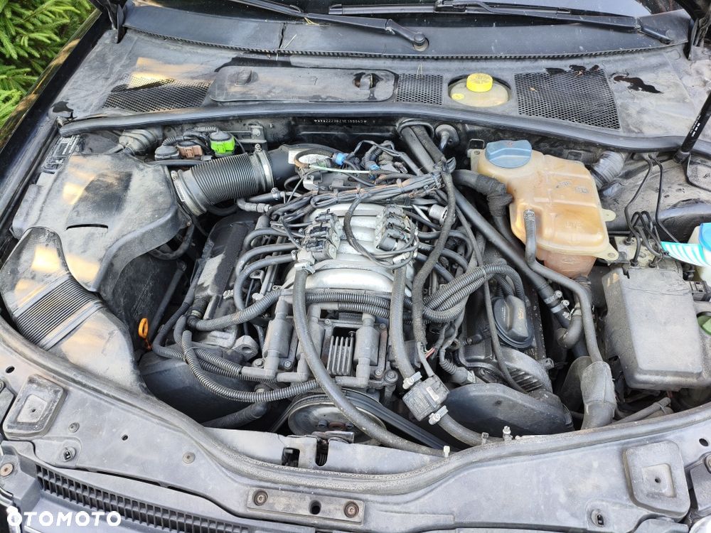 Volkswagen Passat - 4