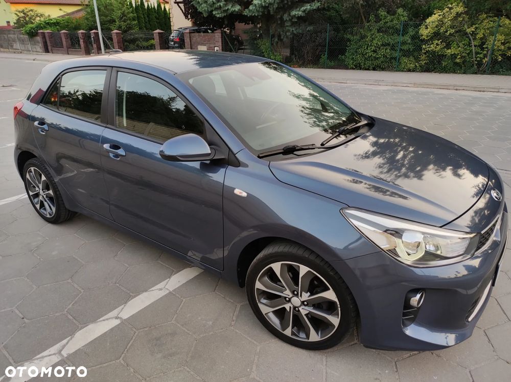 Kia Rio - 2
