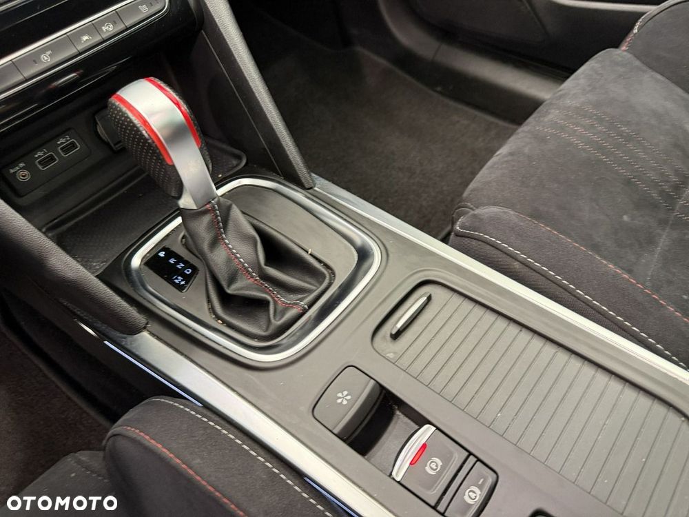 Renault Megane BLUE dCi 115 EDC R.S LINE - 19