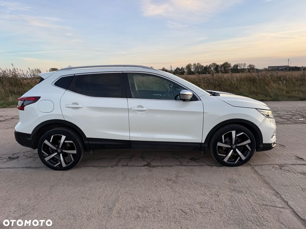 Nissan Qashqai 1.7 dCi ALL-MODE 4x4i TEKNA - 5