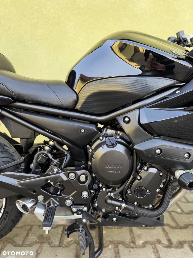 Yamaha XJ - 8