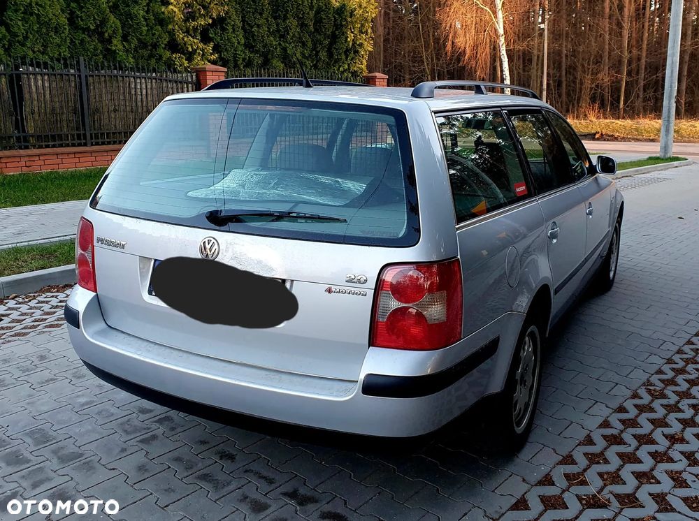 Volkswagen Passat 2.0 Comfortline - 14