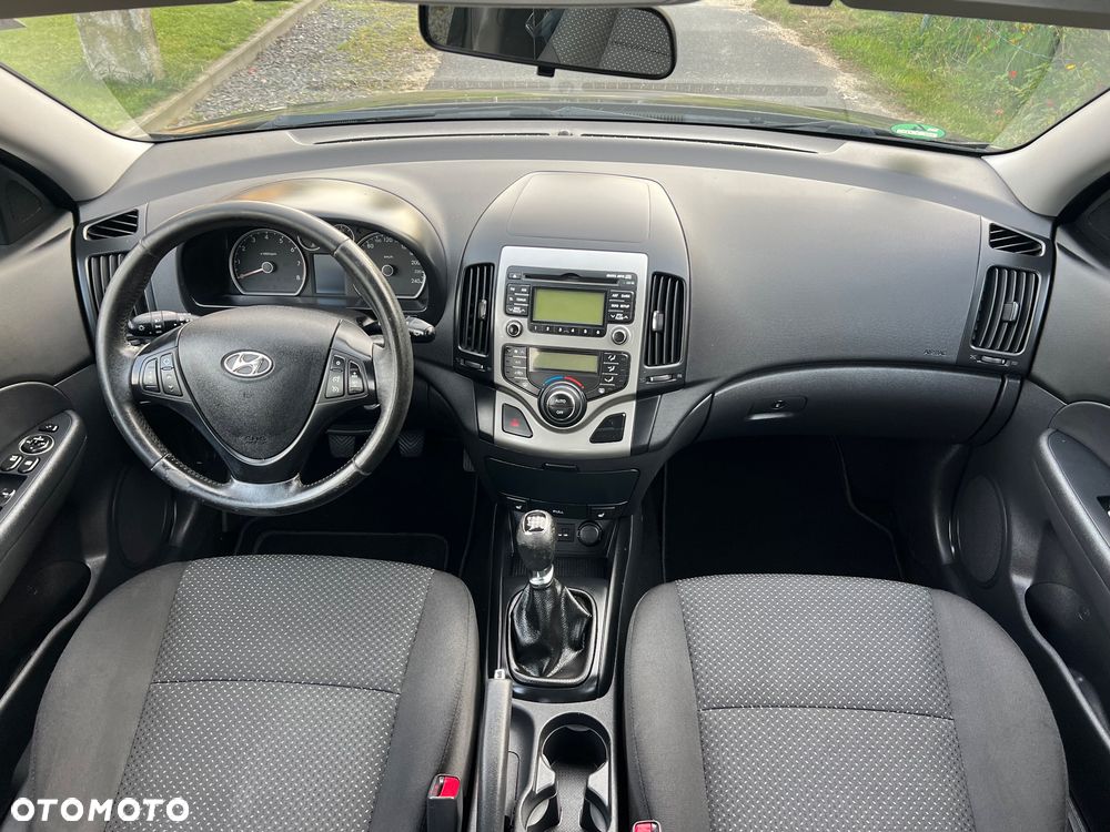 Hyundai i30 1.6 blue Comfort - 14