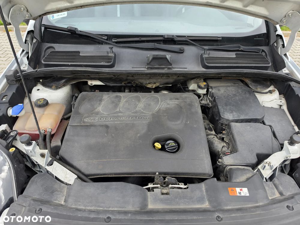 Ford Kuga 2.0 TDCi Trend - 10