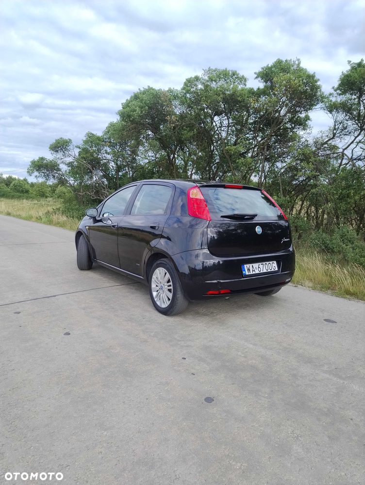 Fiat Grande Punto - 3