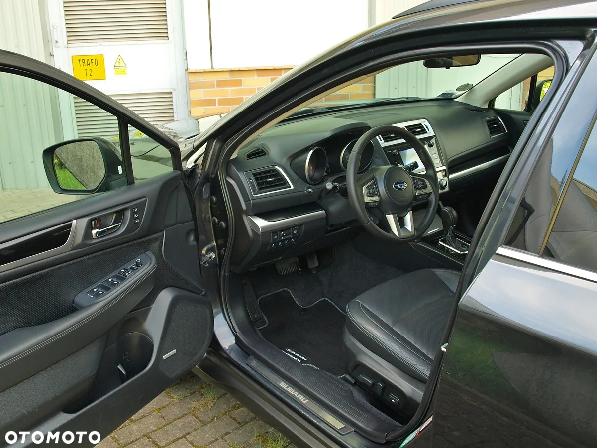 Subaru Outback 2.5i Exclusive - 14