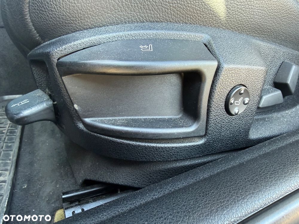 BMW Seria 5 - 16