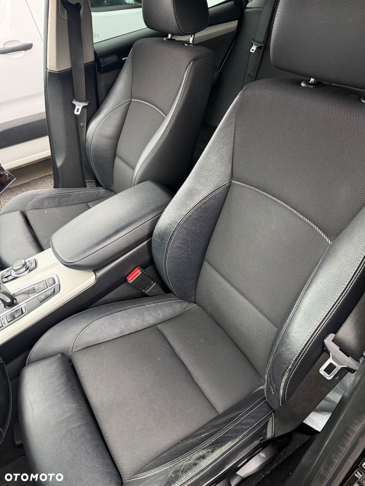BMW X3 xDrive20d - 13