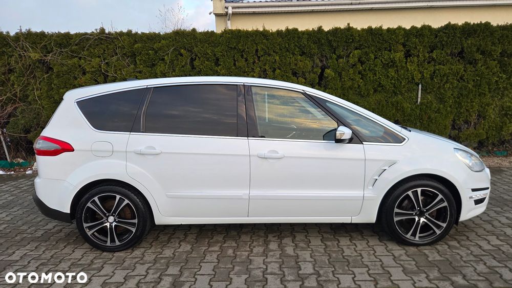 Ford S-Max 2.0 TDCi DPF Titanium - 13