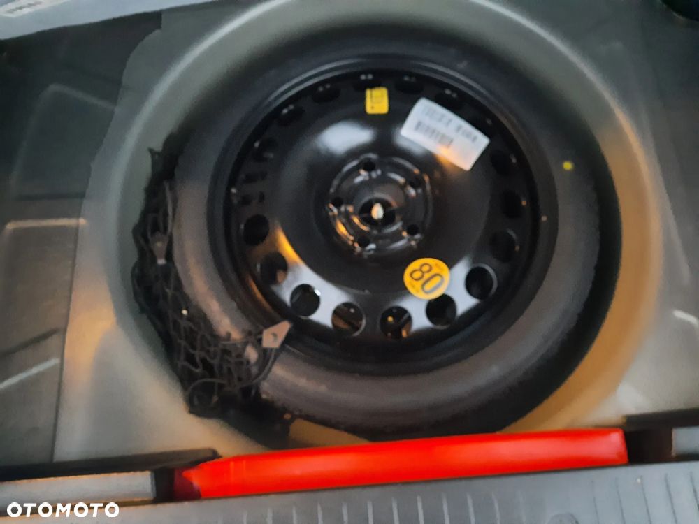 Opel Meriva 1.4 Design Edition - 24