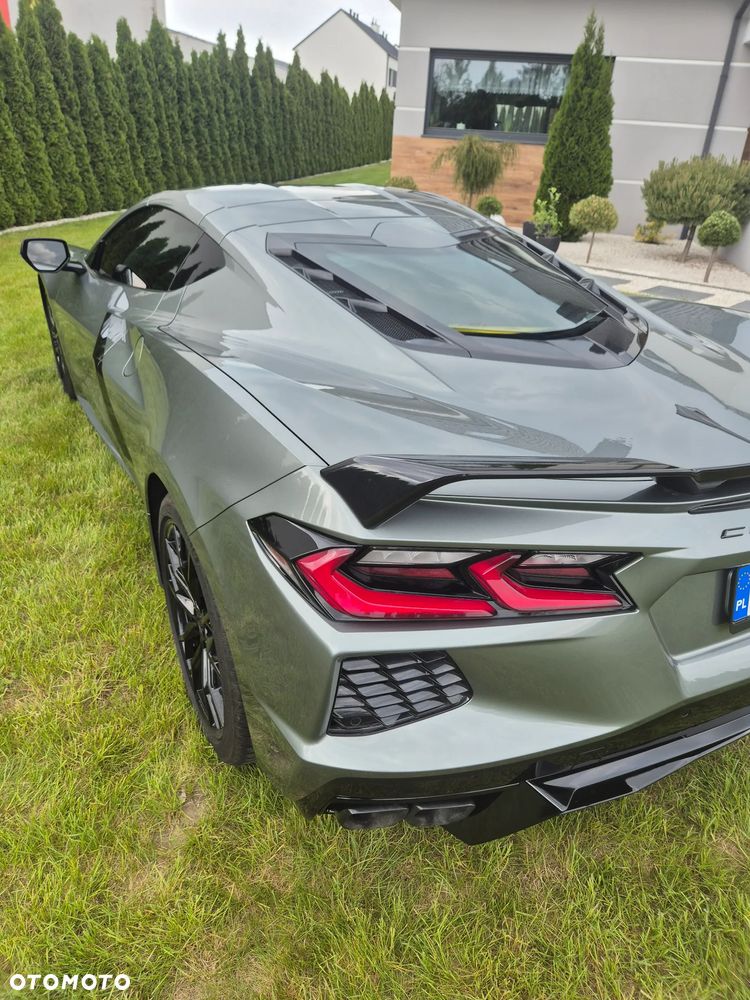 Chevrolet Corvette - 13