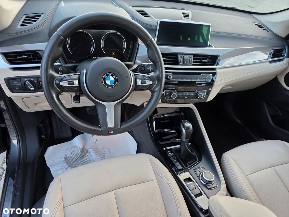 BMW X1 xDrive25e Business Edition - 32