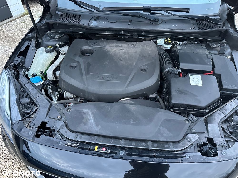 Volvo V40 D2 RDesign - 15