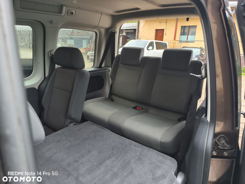 Volkswagen Caddy - 22
