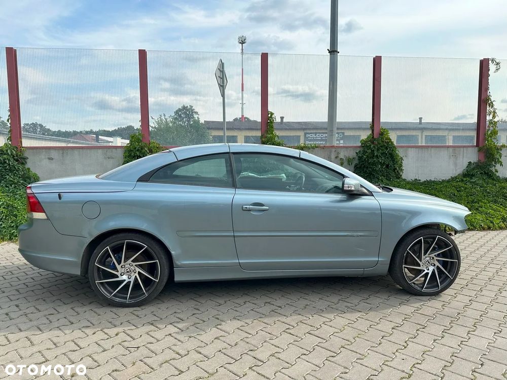 Volvo C70 2.4 Momentum - 6