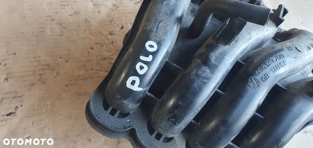 Kolektor ssący VW Polo V 6R 1.4 036129709HR 03C906051 - 10