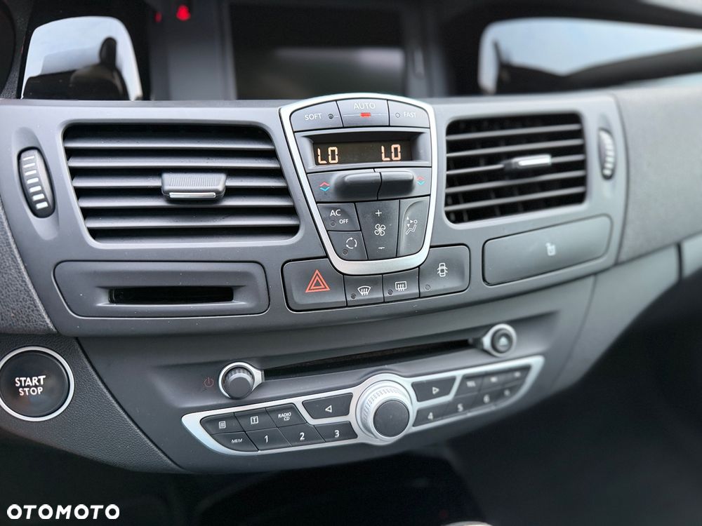 Renault Laguna 2.0 T Bose Edition - 21