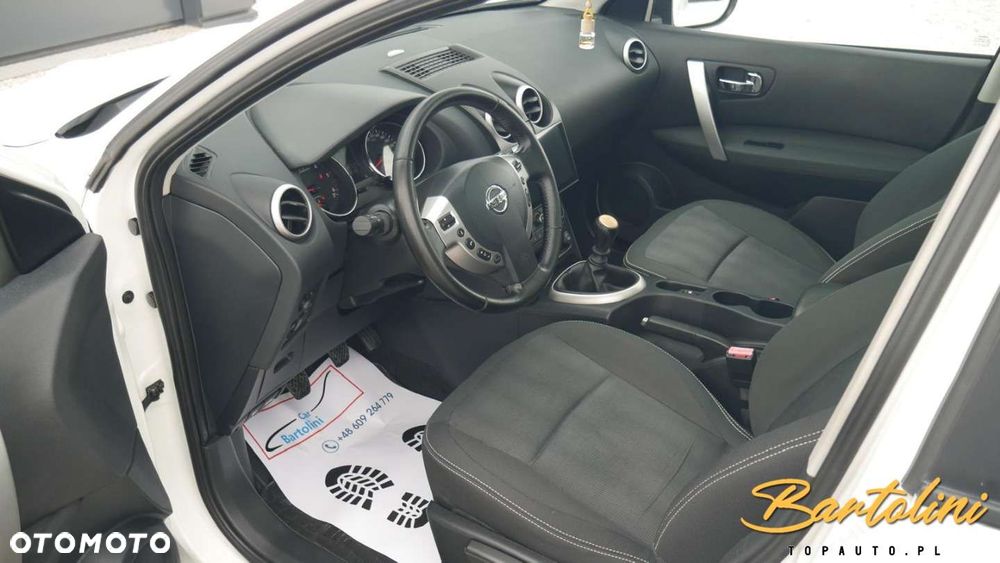 Nissan Qashqai+2 - 10