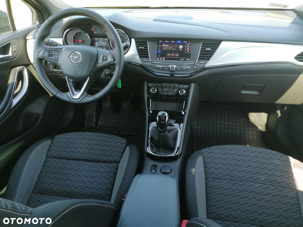 Opel Astra 1.2 T GS Line S&S - 19