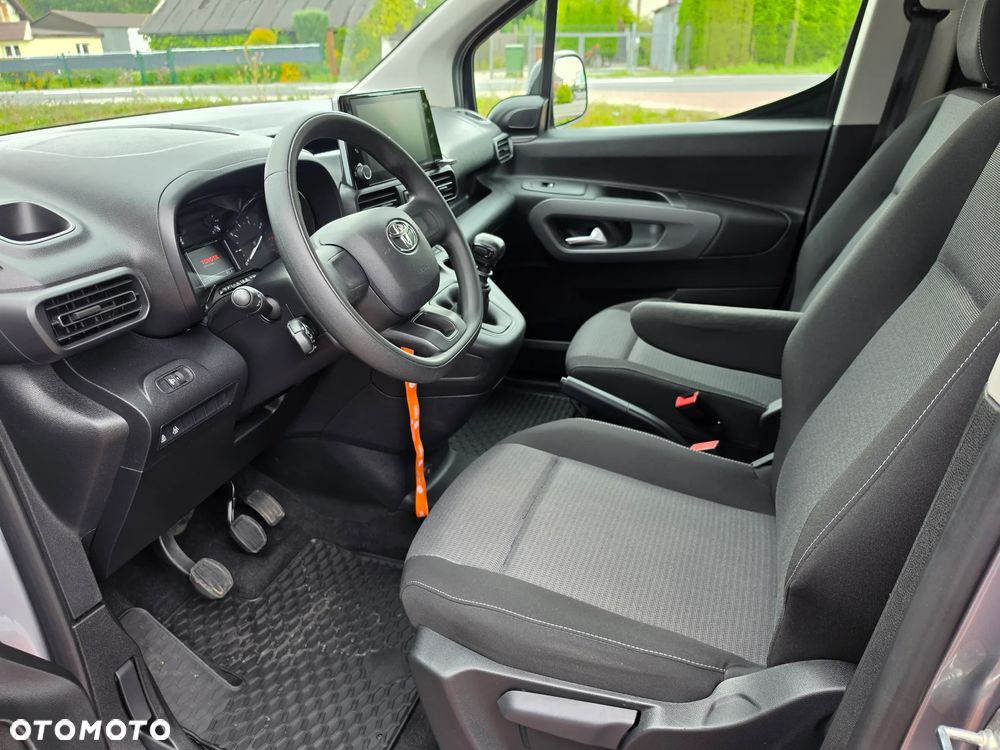 Toyota Proace City Verso 1.5 D-4D Business - 23