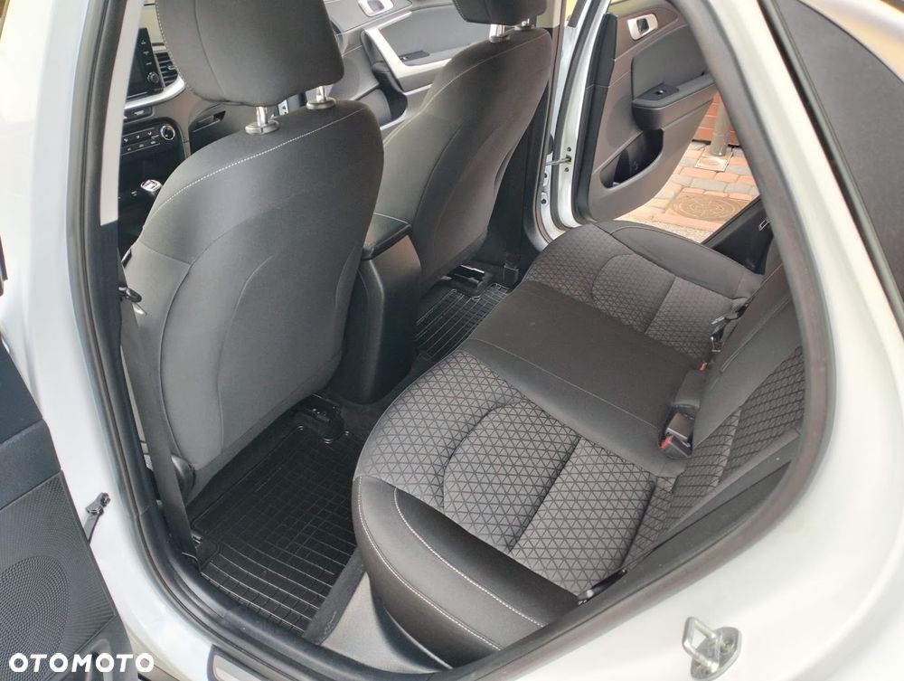 Kia XCeed 1.4 T-GDI XL - 12
