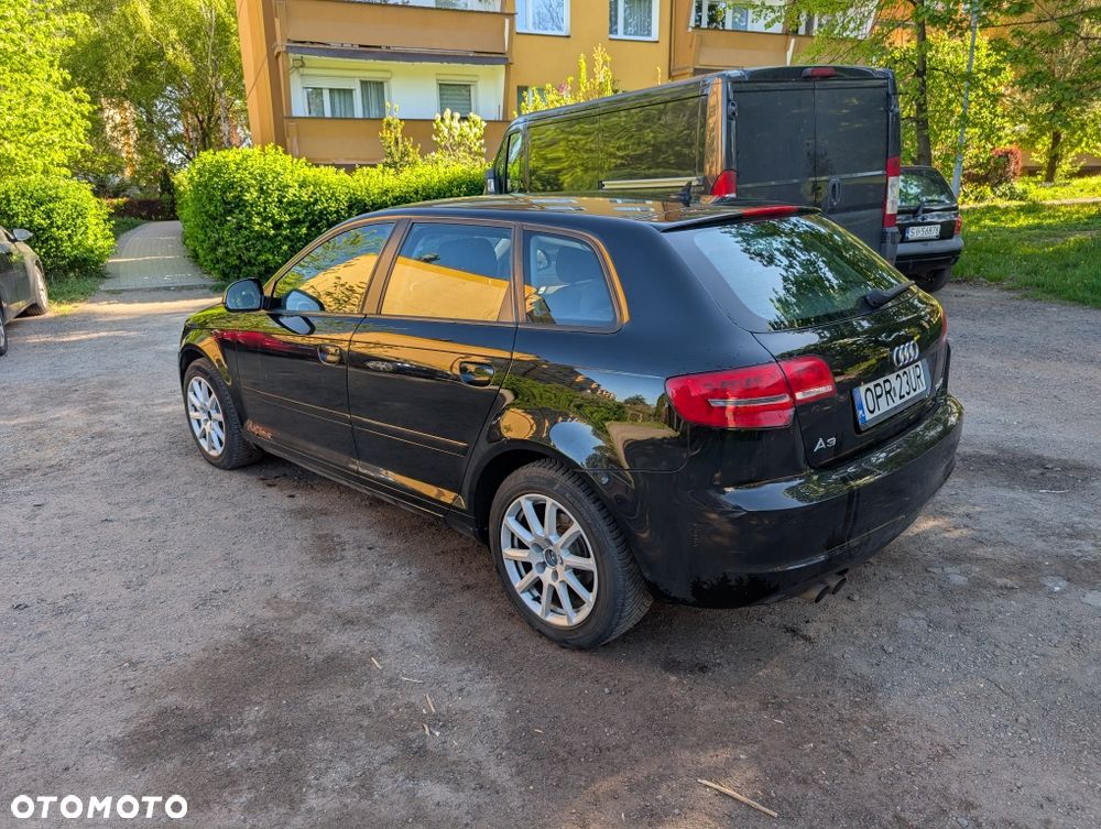 Audi A3 Sportback - 4
