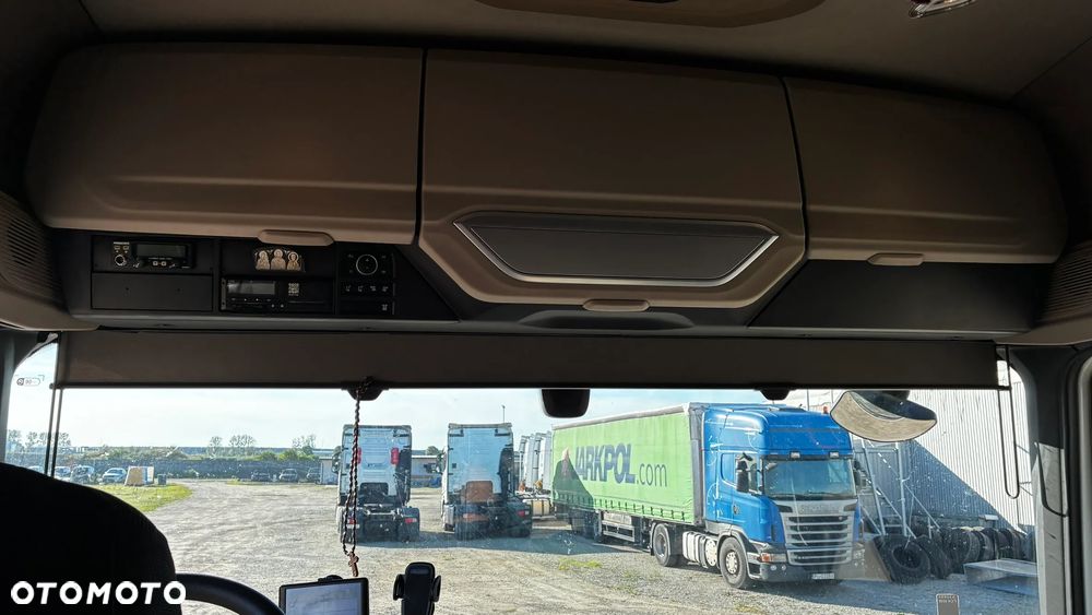 DAF XG - 26