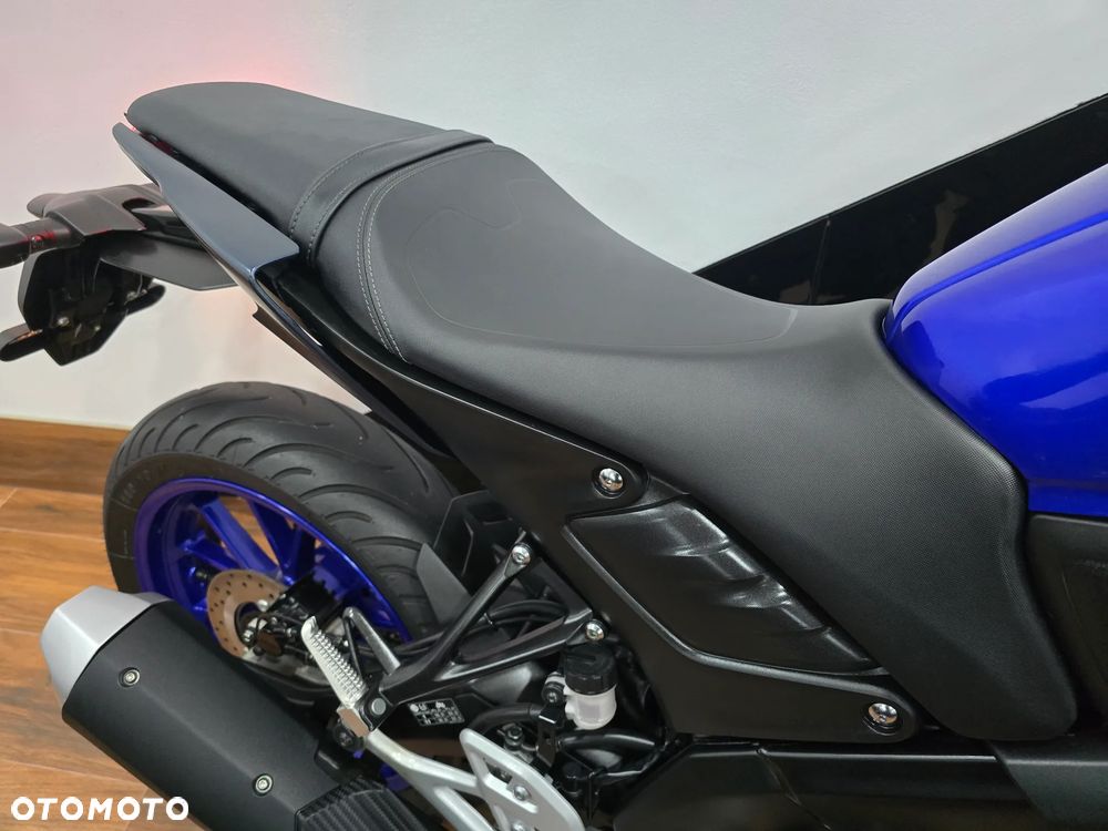 Yamaha MT - 22