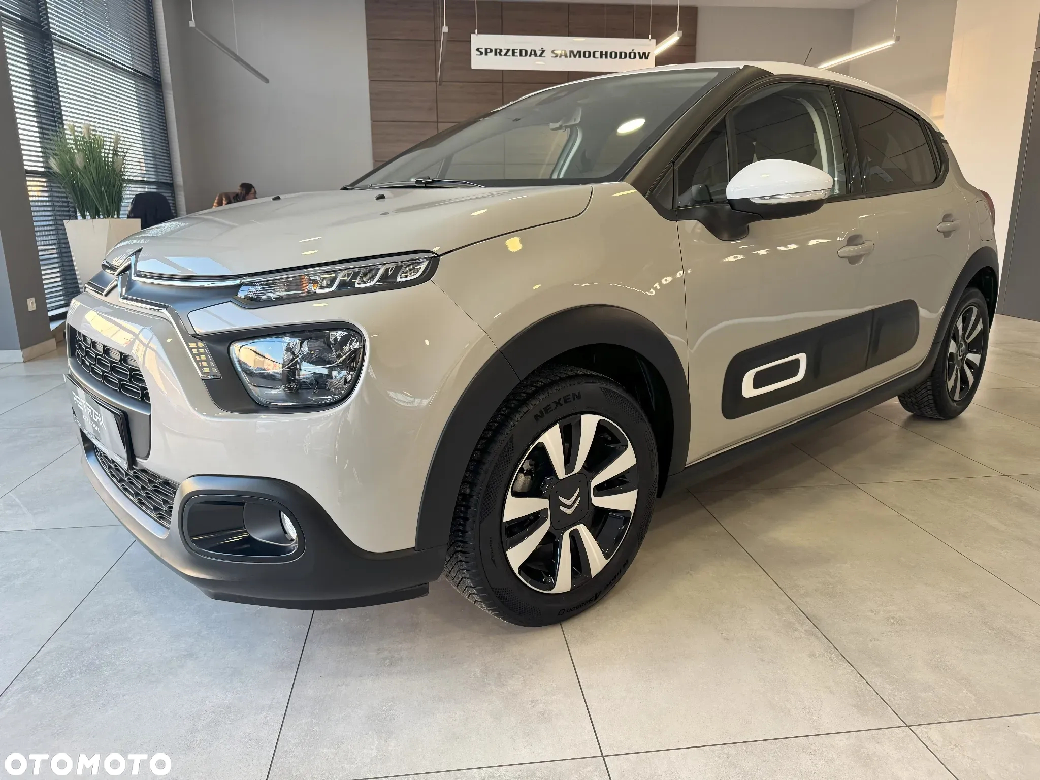 Citroën C3 1.2 PureTech Max - 2
