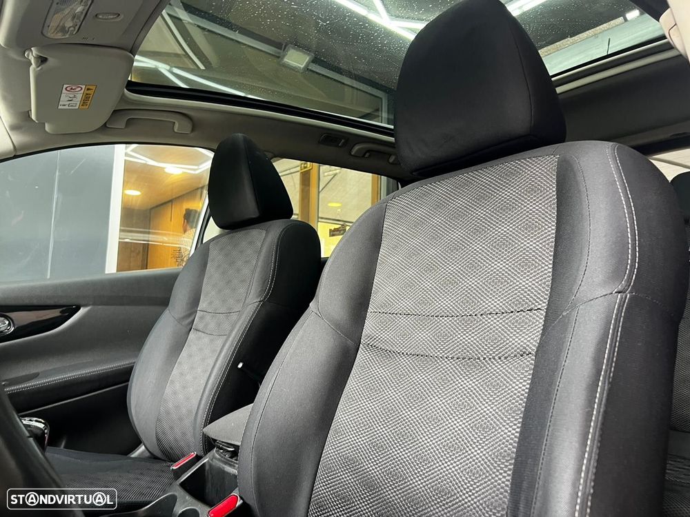 Nissan Qashqai 1.2 DIG-T Tekna Premium Pele S P.Preta - 9