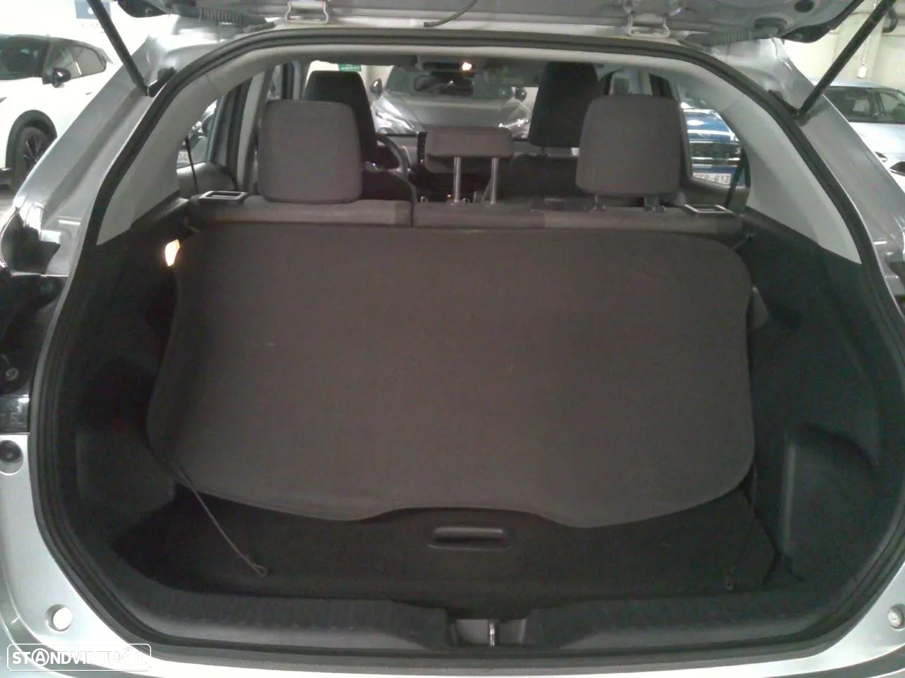 Toyota Yaris Cross 1.5 HDF Comfort Plus - 8