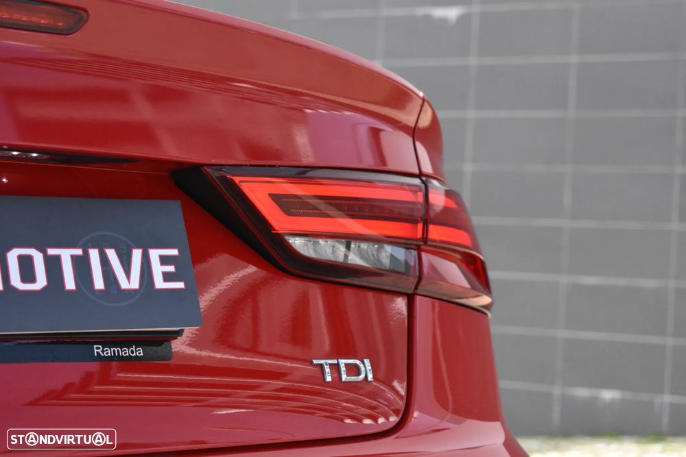 Audi A3 Cabrio 2.0 TDi S-line - 12