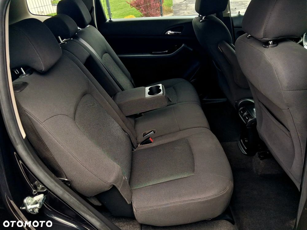 Chevrolet Orlando - 23