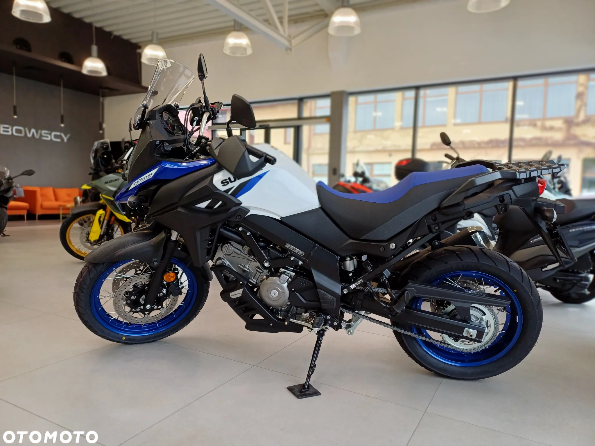 Suzuki V-STROM - 2